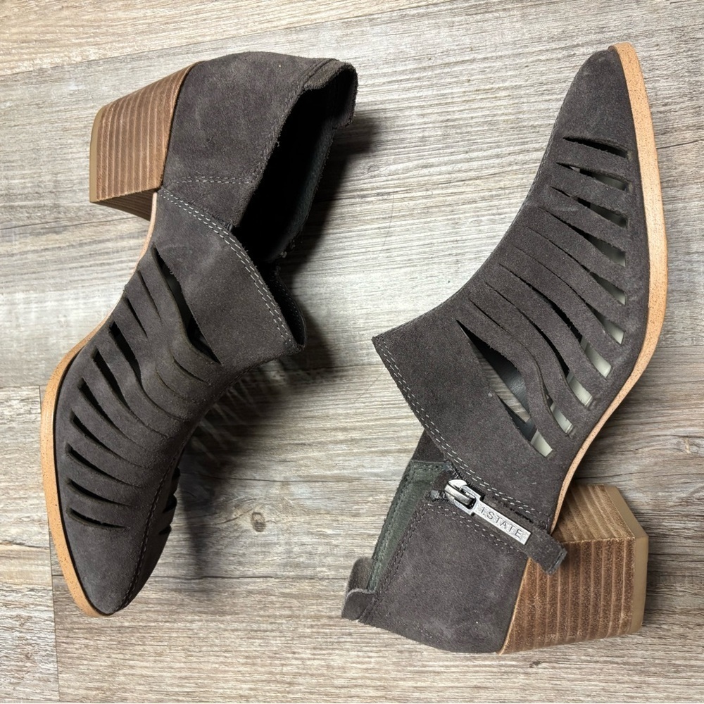 1. State Arnett Gray Women's Cutout Ankle Boots